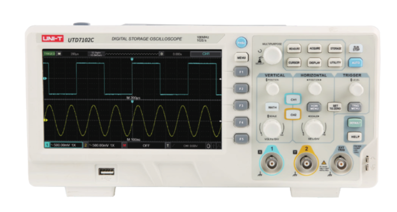 UTD7000C系列 数字存储示波器